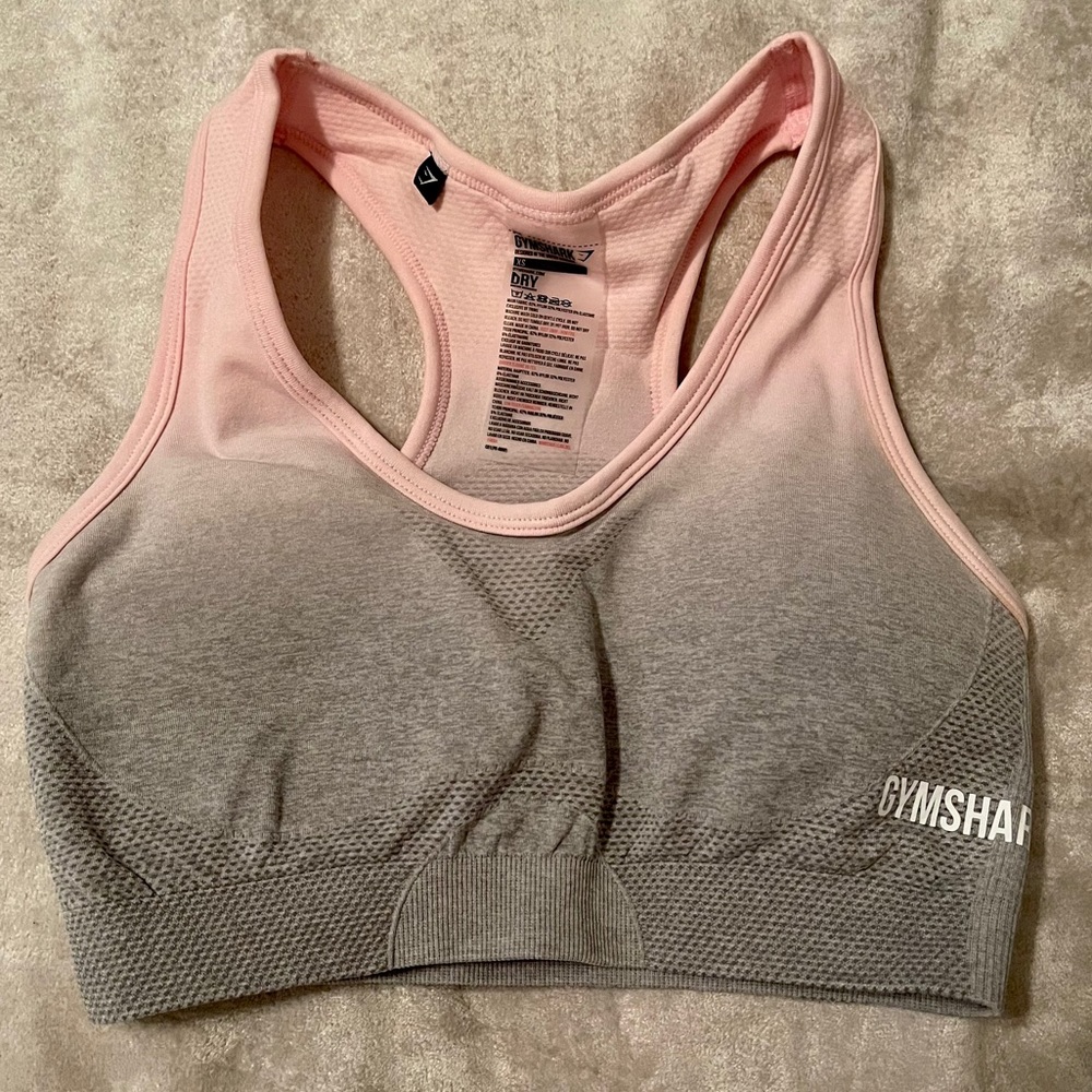 Gymshark Ombré Seamless Bra- Grey/Chalk Pink